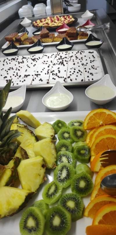 MED KITCHEN BUFFET · Φωτογραφίες 14