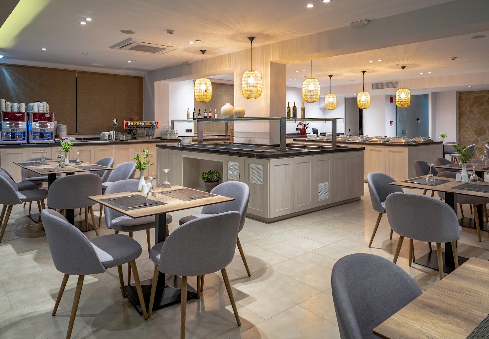 MED KITCHEN BUFFET · Φωτογραφίες 1